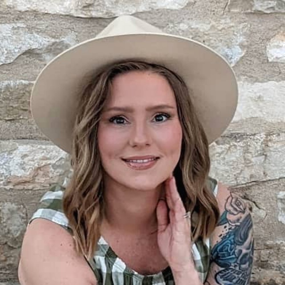 Meet your Posher, Janet